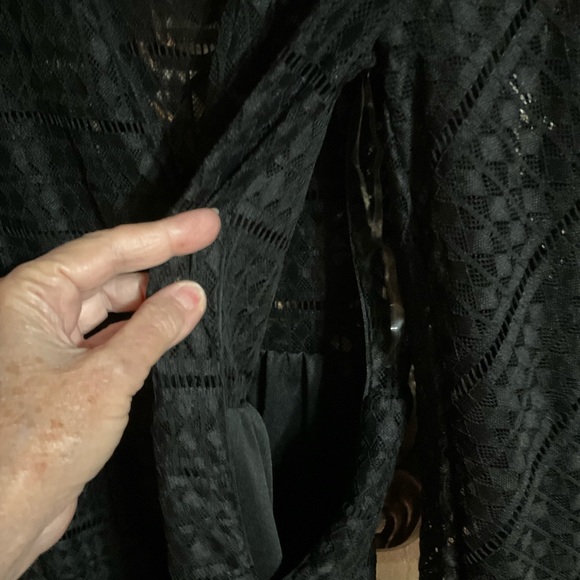 Lioness Black Lace Romper/ Bikini cover up L EUC - Picture 7 of 10